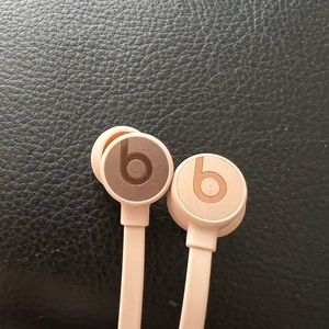 Tan In-Ear Headphones